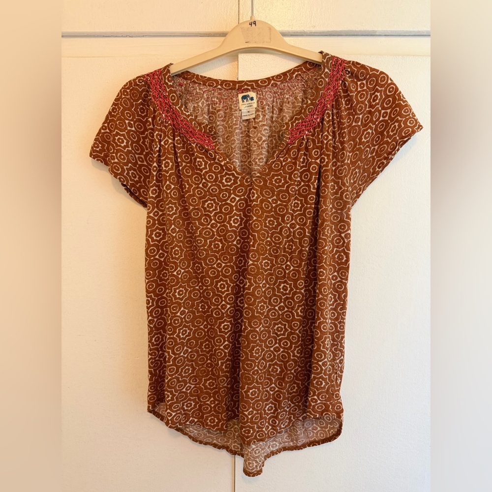 John Robshaw for Lucky Patterned Tee Rust Embroidery Bohemian Hippie New Age